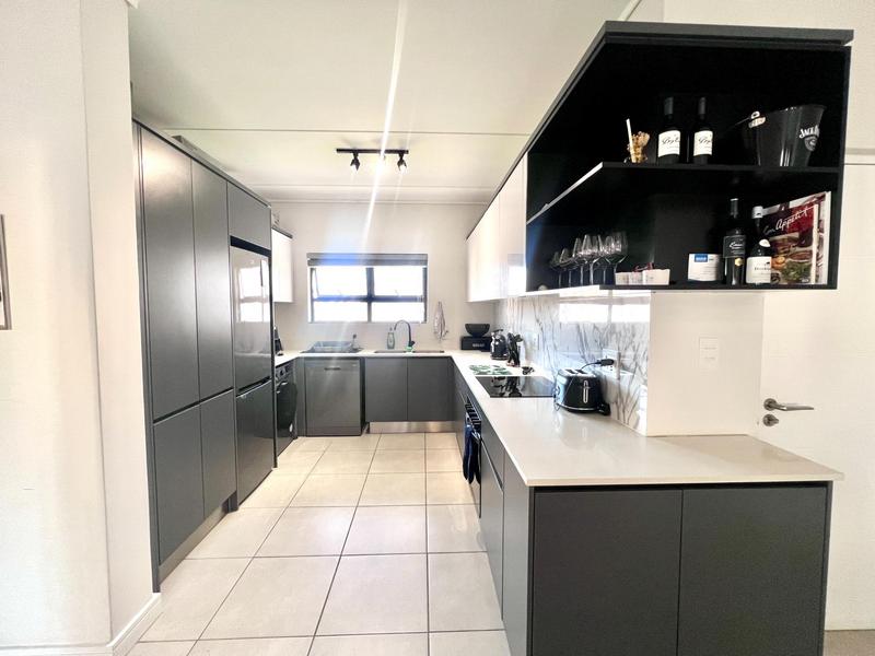 2 Bedroom Property for Sale in The Huntsman Western Cape